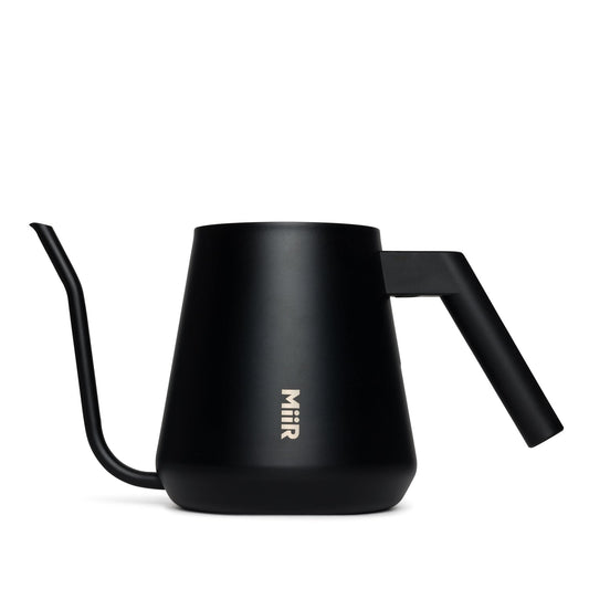 new-standard-pour-over-kettle-b4 Pour_Over_Kettle_Black_Studio_0222_Front.jpg