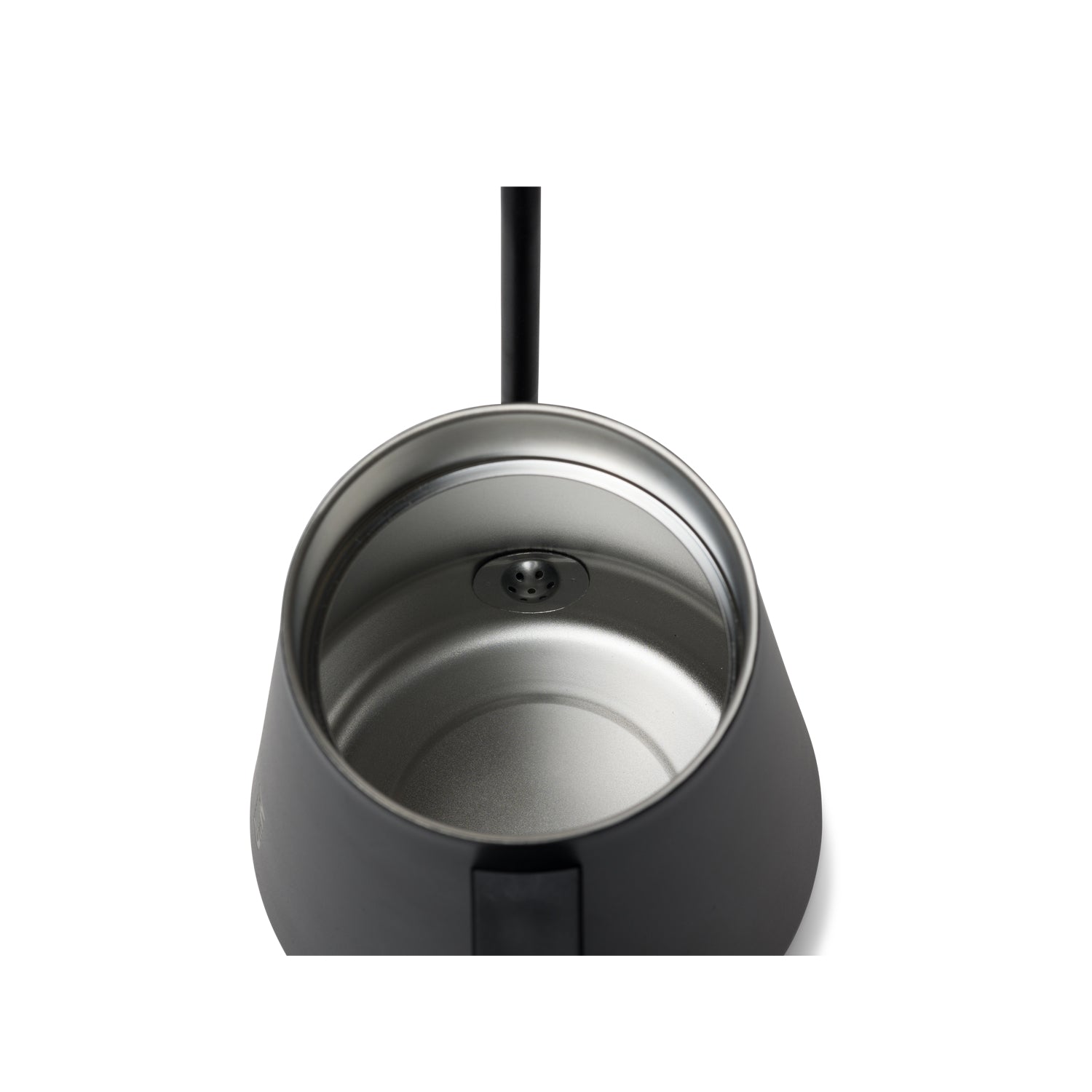 new-standard-pour-over-kettle-b4 Pour_Over_Kettle_Black_Studio_0222_Screen__POK1SNOS002.jpg