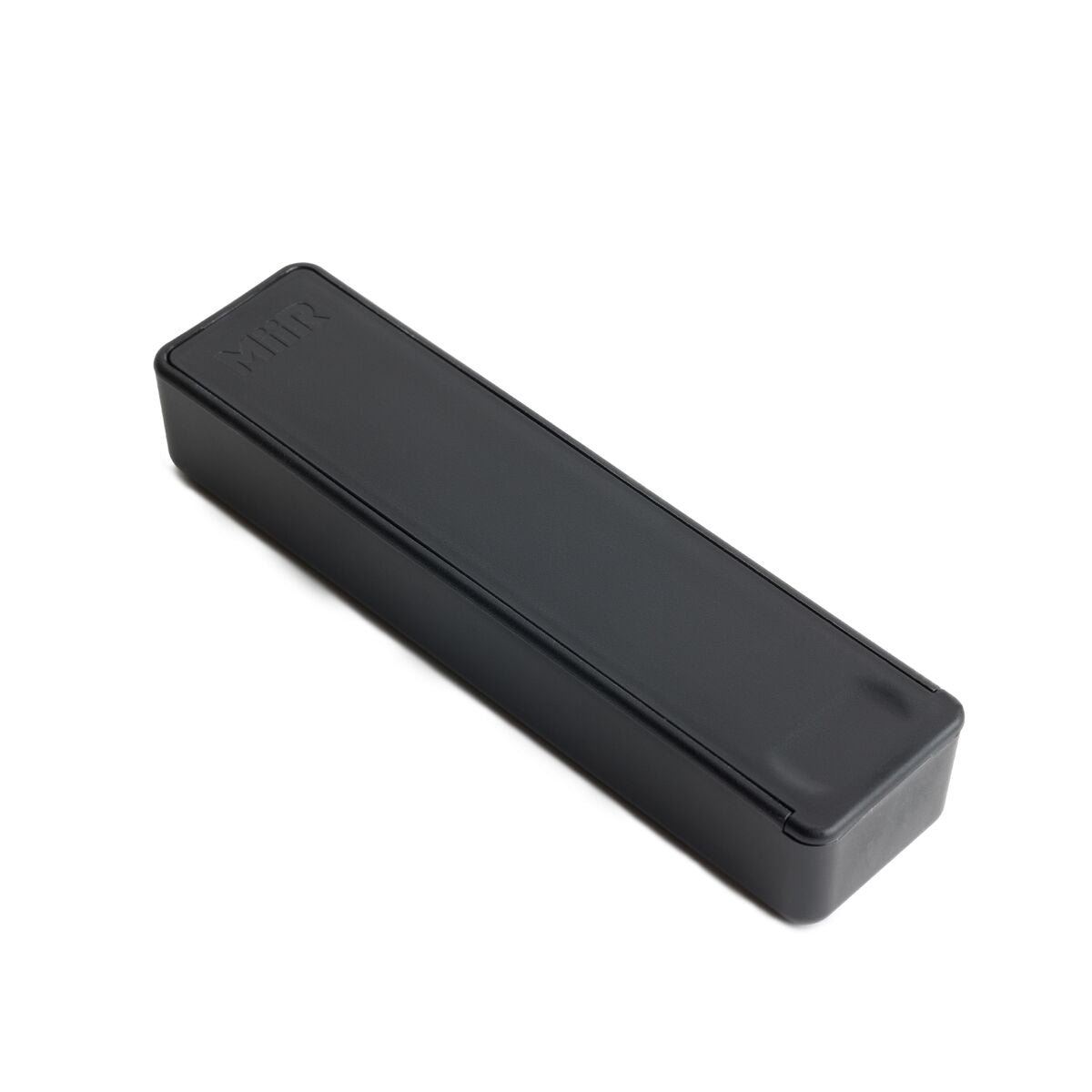 essential-utensil-set-r0 WebPDP-Essential_Utensil_Set_Studio_1022_45_Deg__UTL1SNOS002.jpg