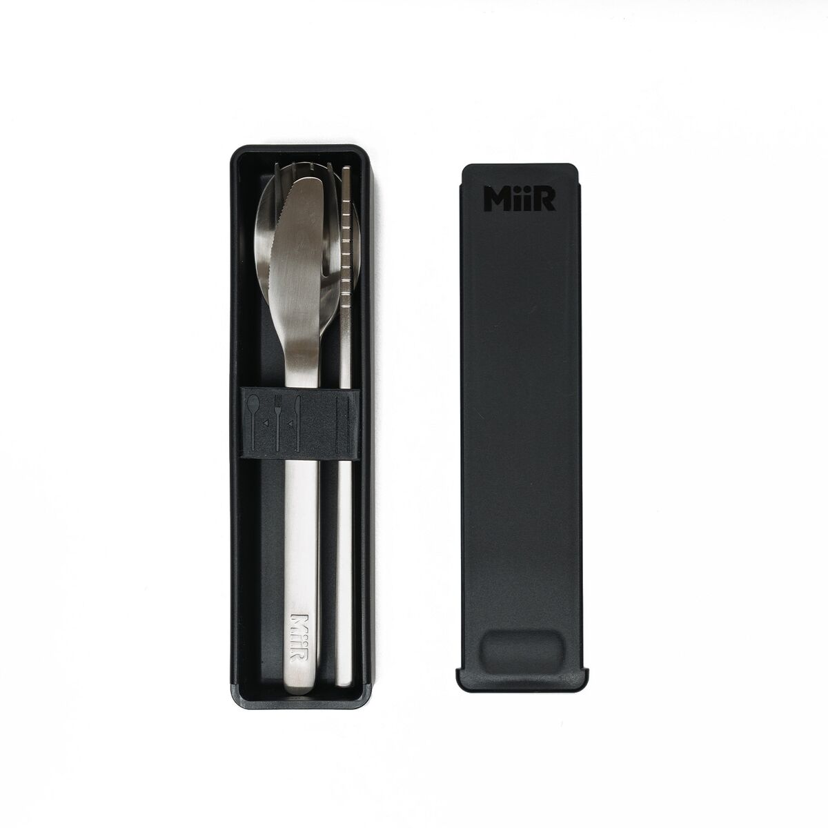 essential-utensil-set-r0 WebPDP-Essential_Utensil_Set__Studio_0323_Above_UTL1SNOS002.jpg