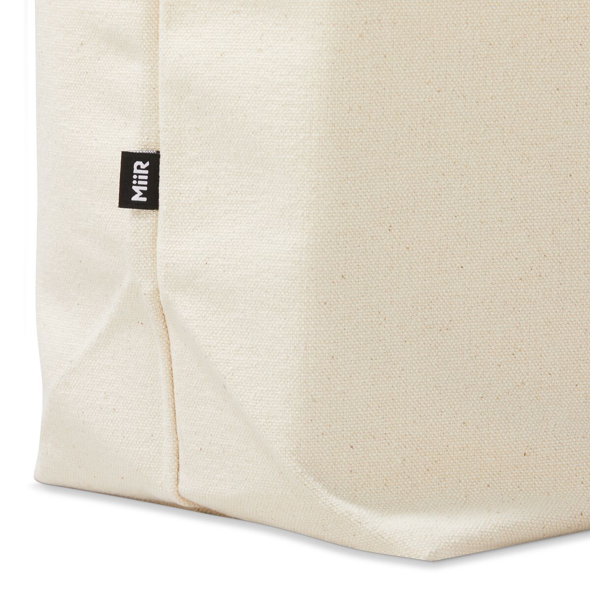 everyday-canvas-tote-m1 WebPDP-Everyday_Canvas_Tote_Studio__TOT001_Detail__TOT001223OS.jpg