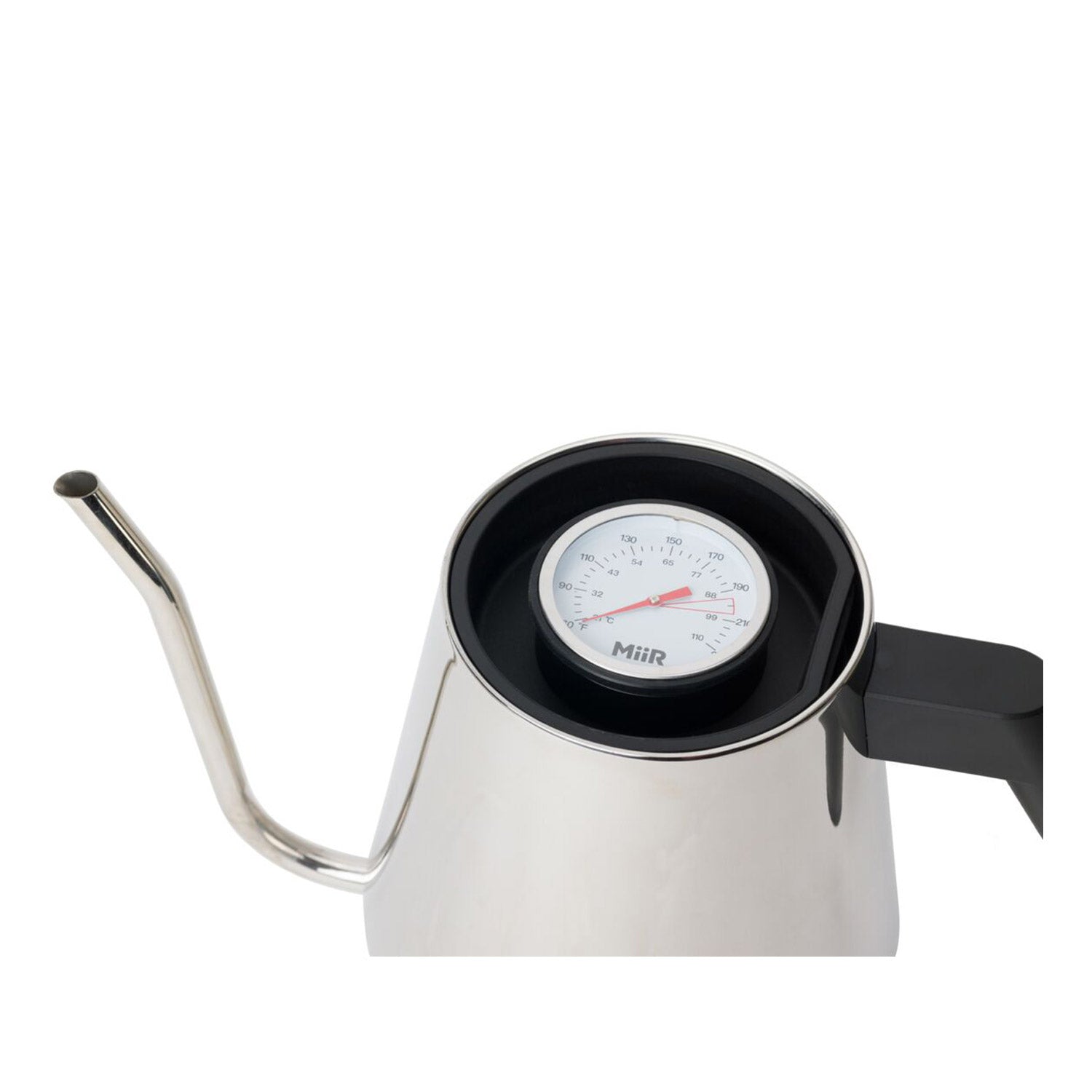 new-standard-pour-over-kettle-b4 WebPDP-Pour_Over_Kettle_Black_Studio_0222_45_Deg_Lid__POK1SNOS005.jpg