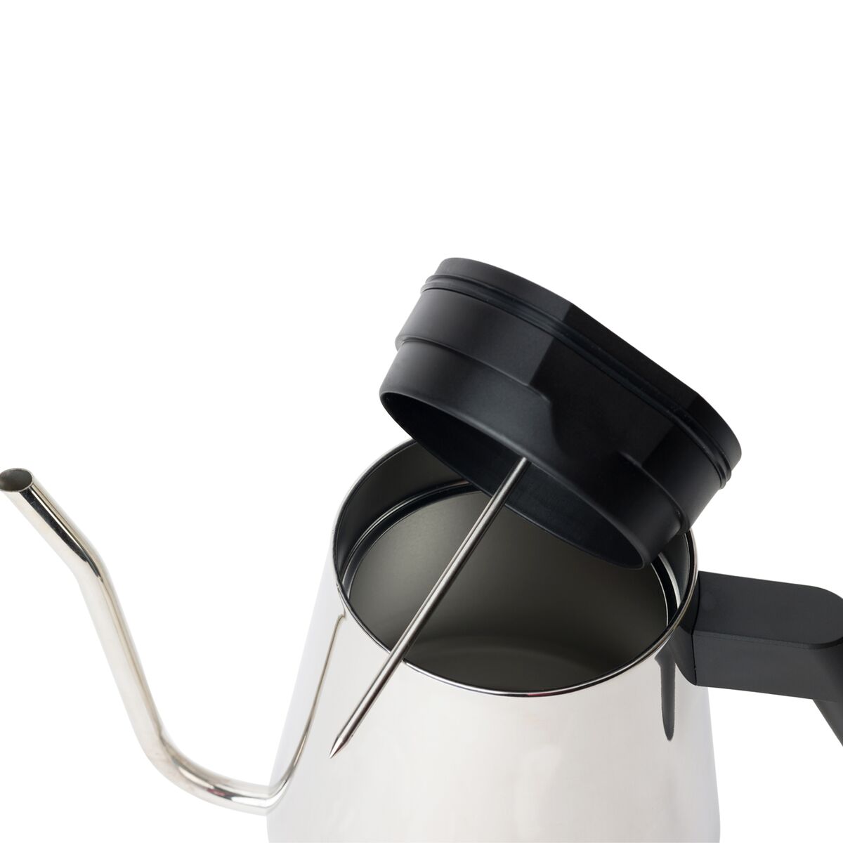 new-standard-pour-over-kettle-b4 WebPDP-Pour_Over_Kettle_Polished_Studio_0222_45_Deg_Thermometercopy__POK1SNOS005.jpg
