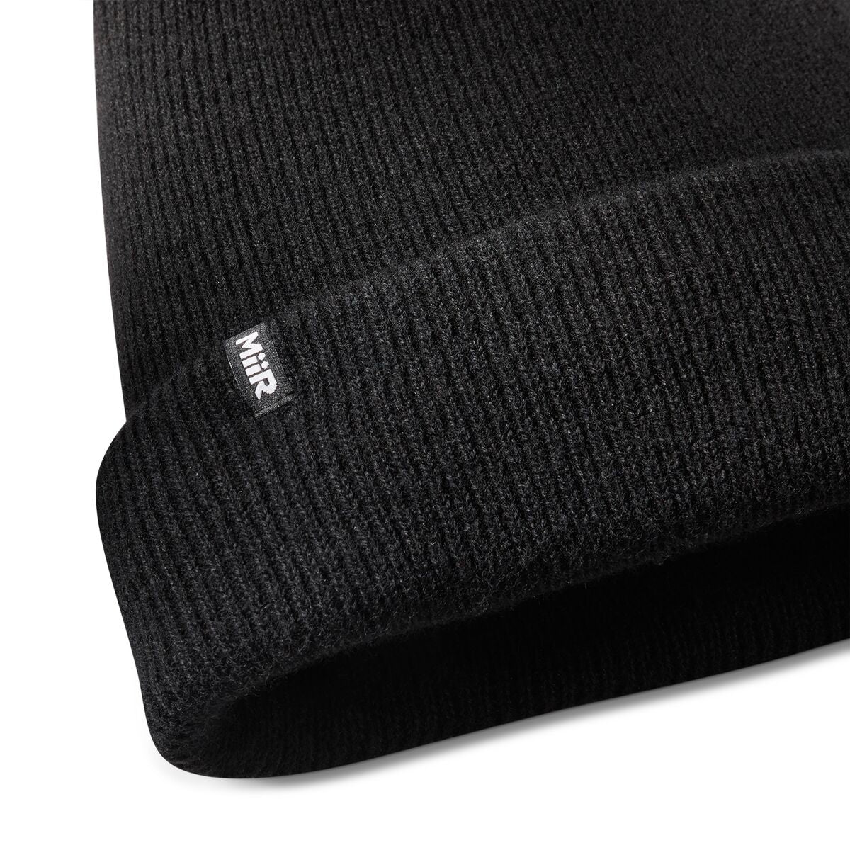recycled-cashmere-beanie-y8 WebPDP-Recycled_Cashmere_Luxe_Beanie_Studio_Detail__BNE004002OS.jpg
