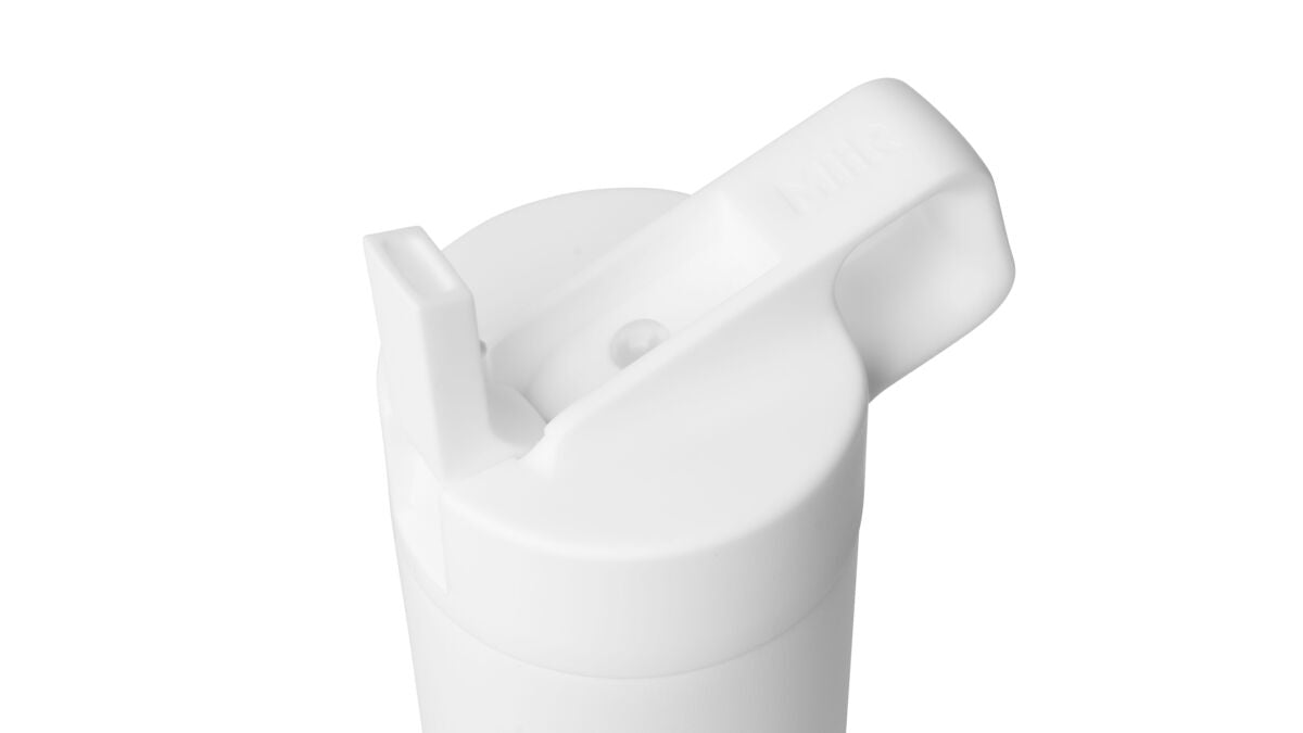straw-bottle-b3 WebPDP-Straw_Lid_2_White_Studio_0221_45deg_Open__WMB2SL20001.jpg