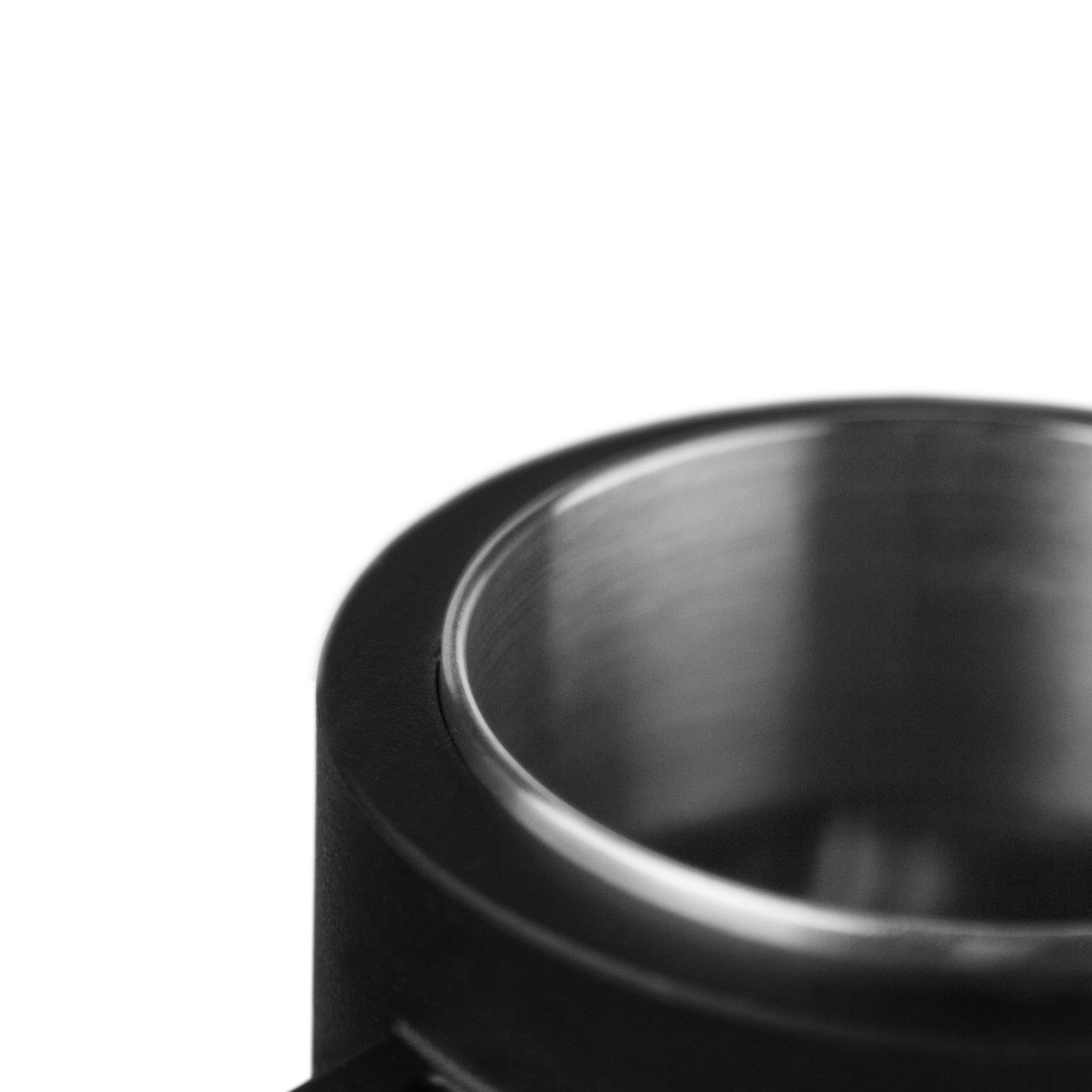 64oz-growler-y1 growlerdetail4_fb0f0b7d-3e89-4075-9191-31341ec4c1c0__402220.jpg